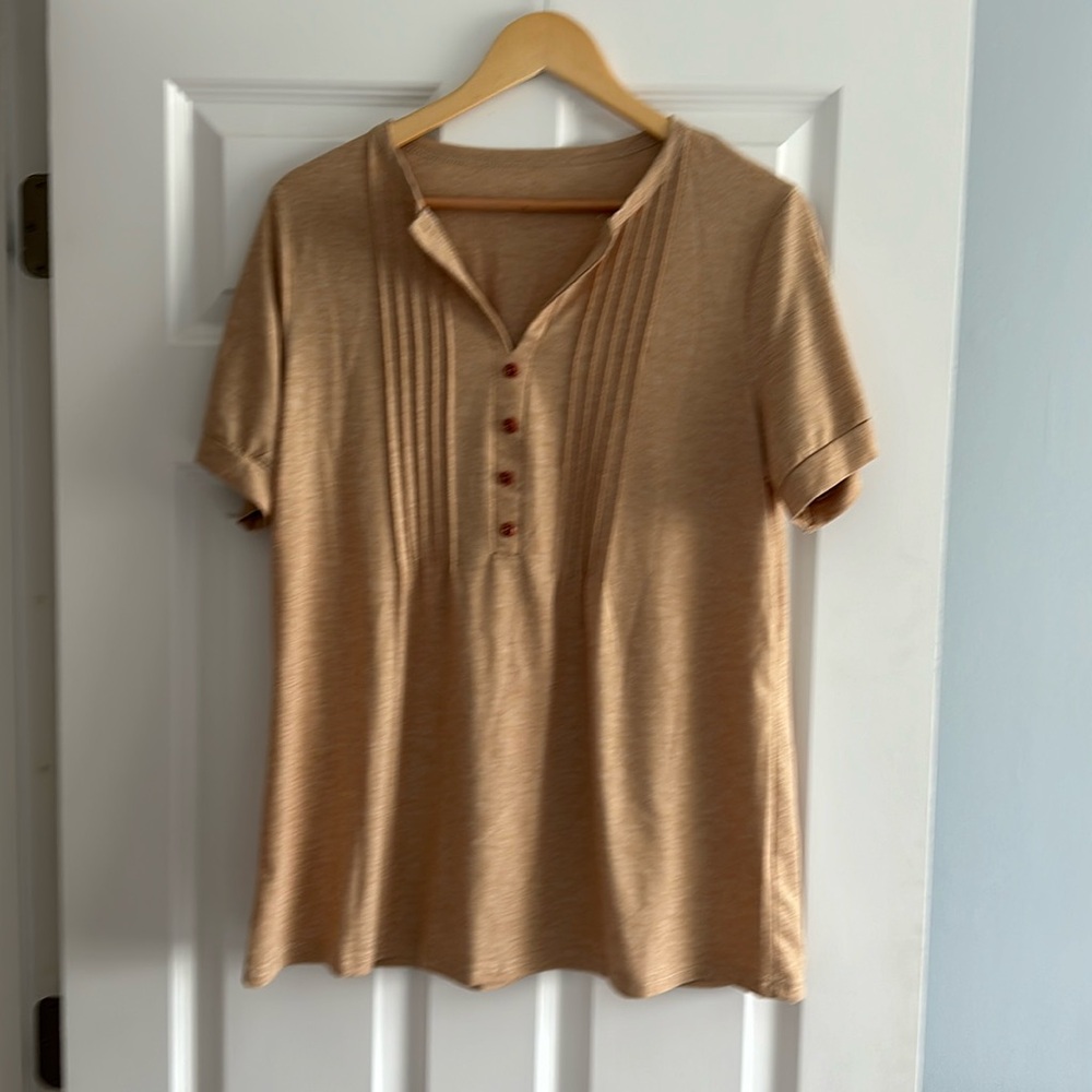 Women’s top